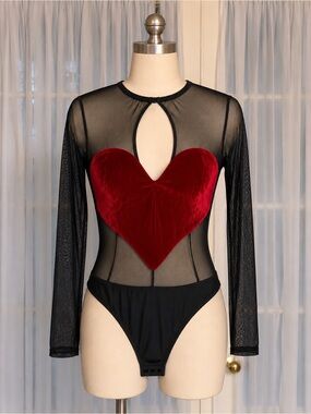 Thistle & Spire Sheer Mesh Velvet Heart Bodysuit Women’s Large Black Red Gothic